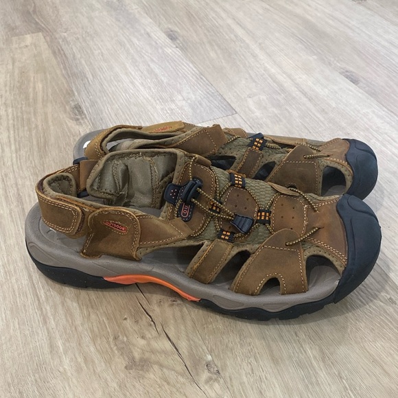 Amazon Other - NEW Men’s Outdoor Leather Closed Toe Sport Sandals